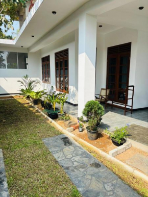 Hilltop Serenity Hikkaduwa